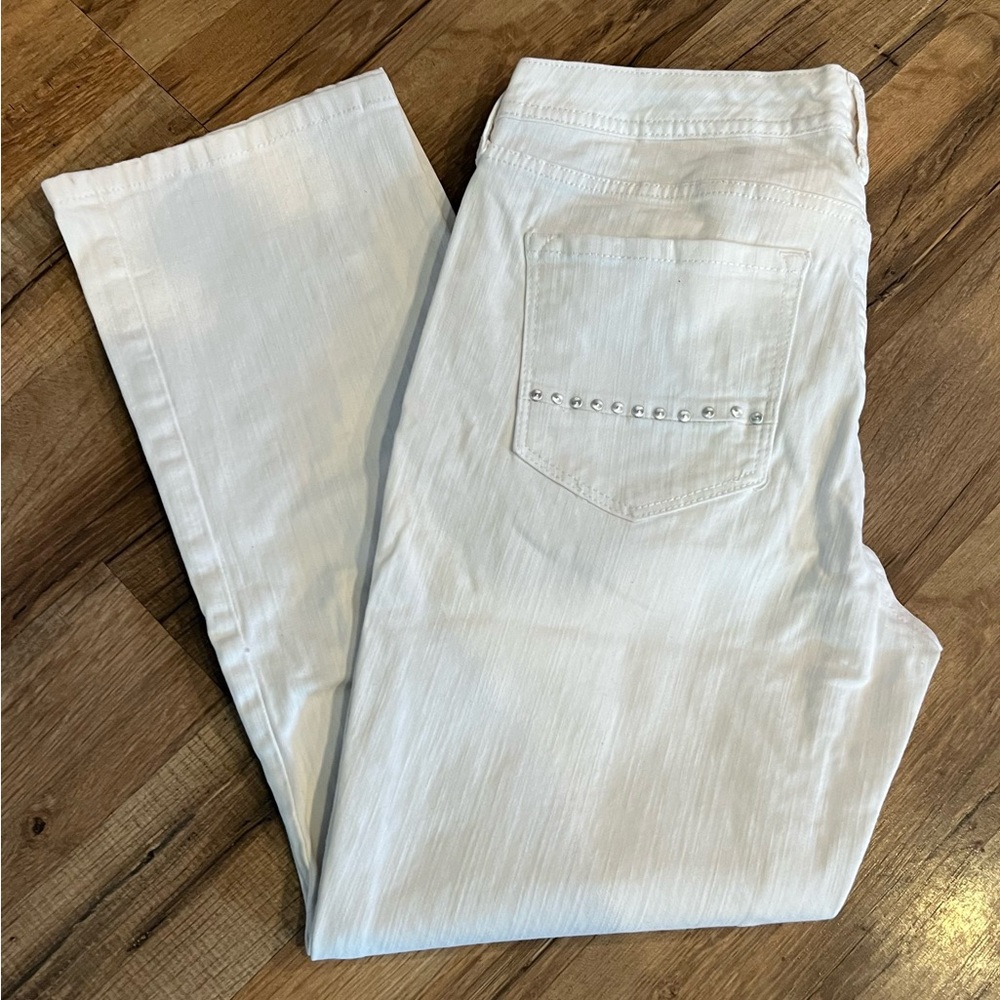 Bright white 9 west capris